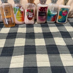 Bath & Body Works Assorted Body Lotions Set